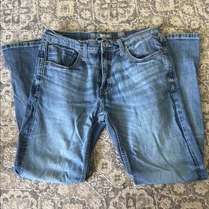 BKE Blue Straight Jeans Timeless Style